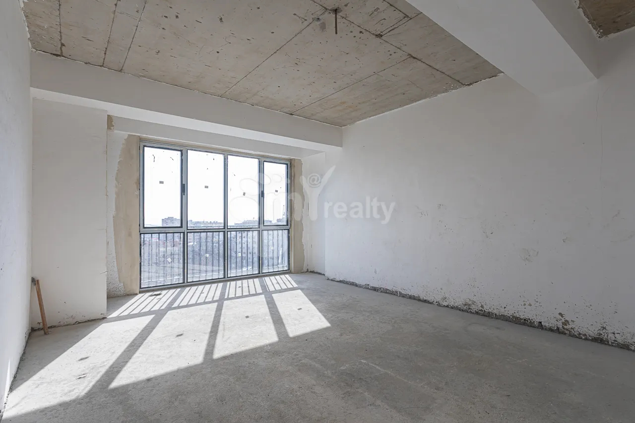 4 bedroom apartment for sale Antarayin St, Center Yerevan, 159778