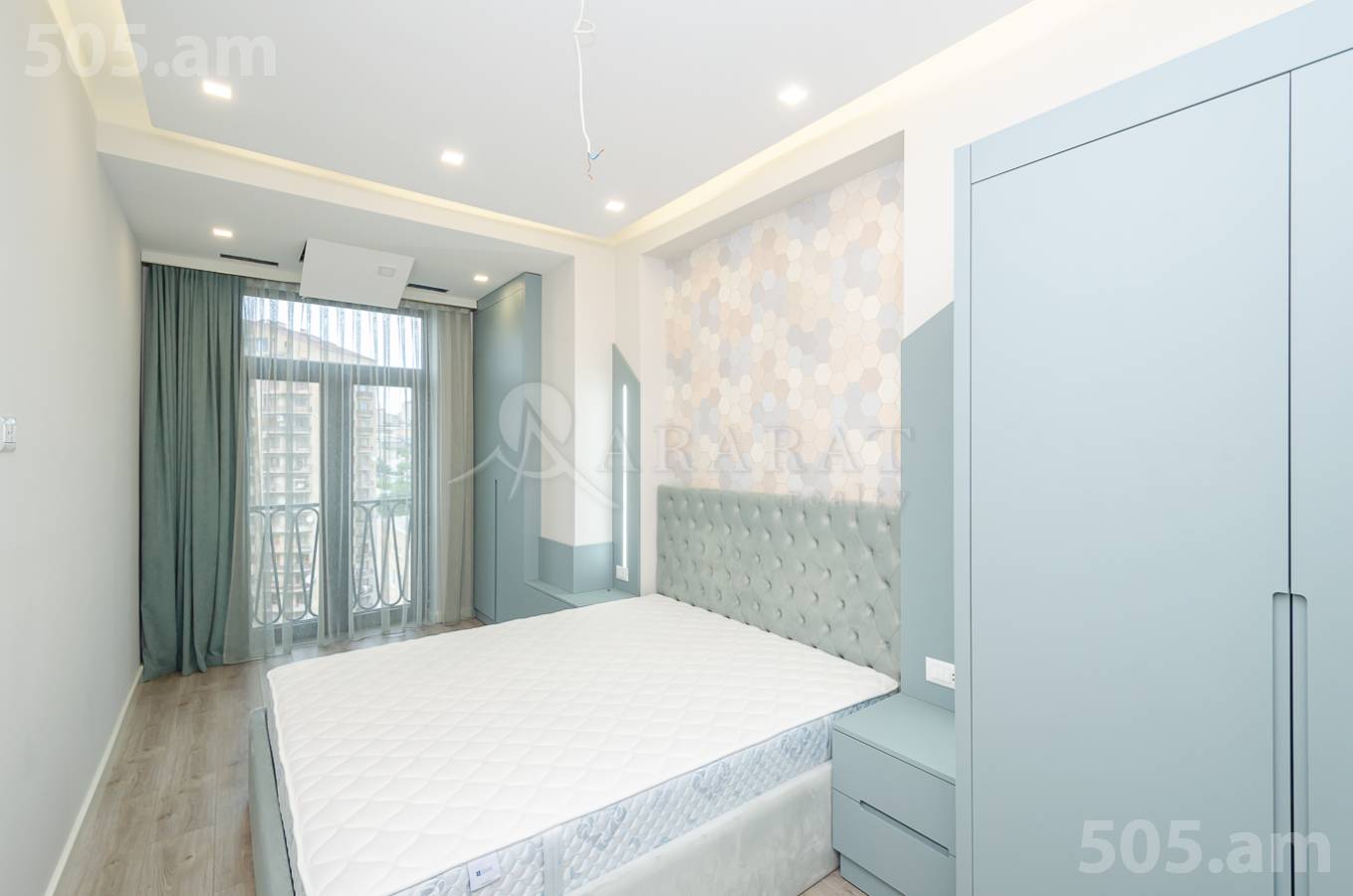 3 սենյականոց բնակարան վարձով Օրբելի Եղբայրների փող, Արաբկիր Երևան, 151235