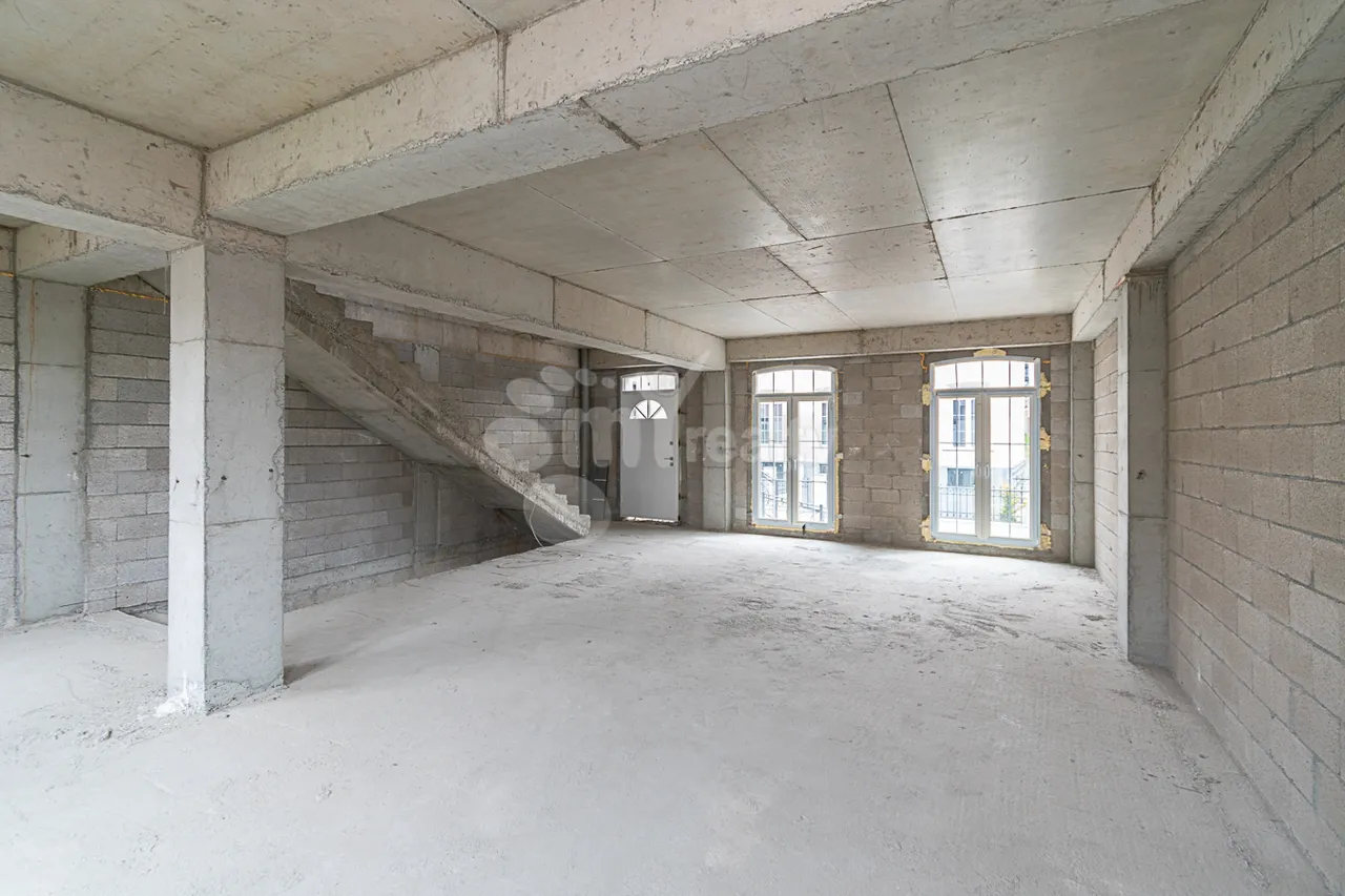 Առանձնատուն  կառուցապատողից Գ. Հովսեփյան փող, Նորք-Մարաշ Երևան, 160233