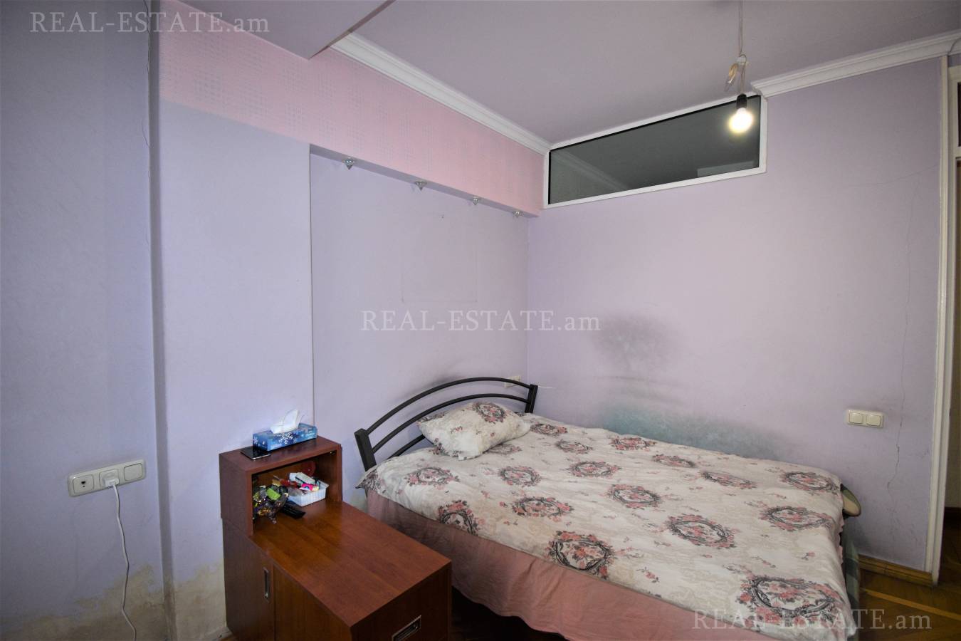 3 սենյականոց բնակարան  Սայաթ-Նովայի պող, Կենտրոն Երևան, 117966