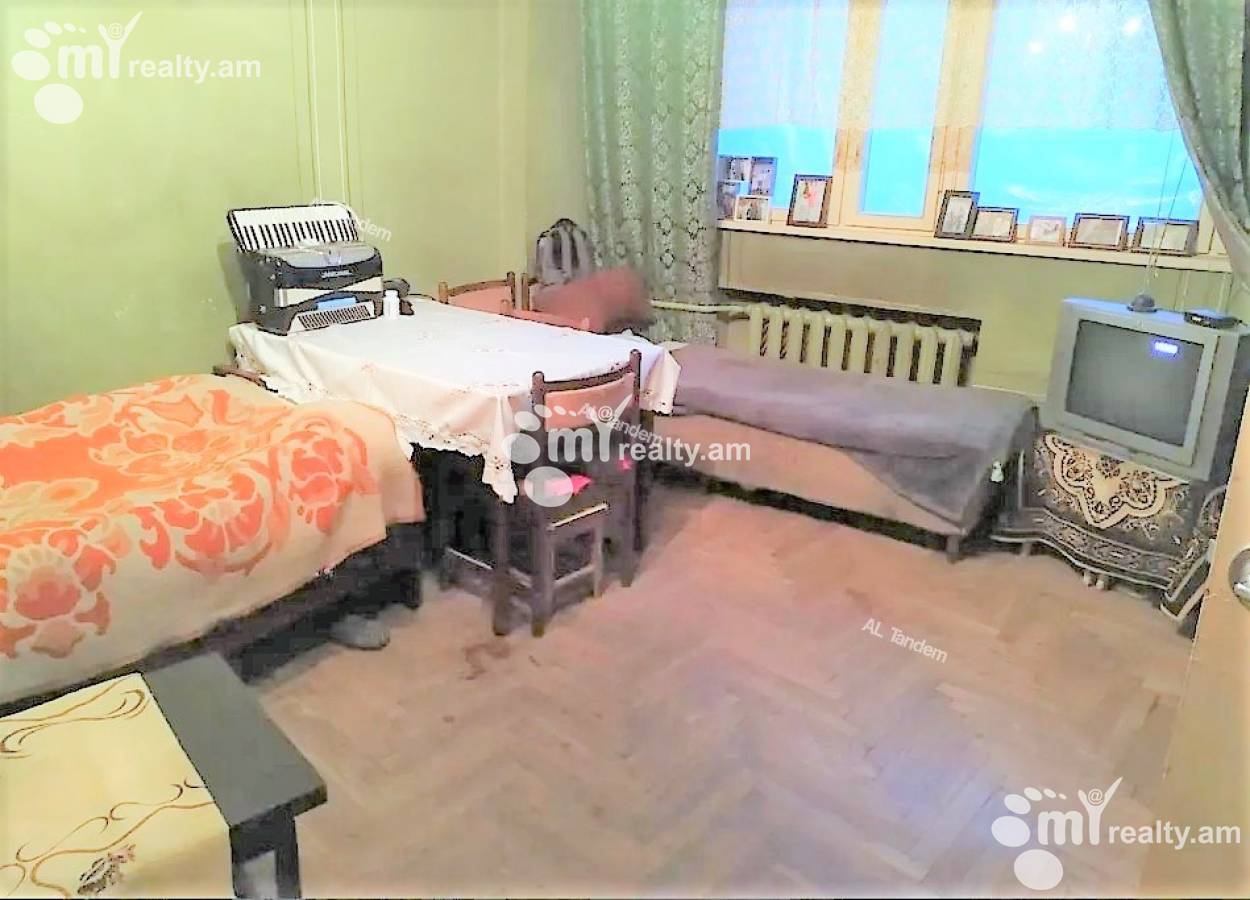 1 սենյականոց բնակարան  Խորենացու փող, Կենտրոն Երևան, 125215