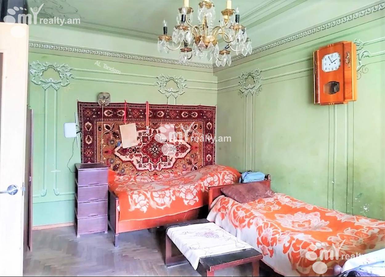 1 սենյականոց բնակարան  Խորենացու փող, Կենտրոն Երևան, 125215