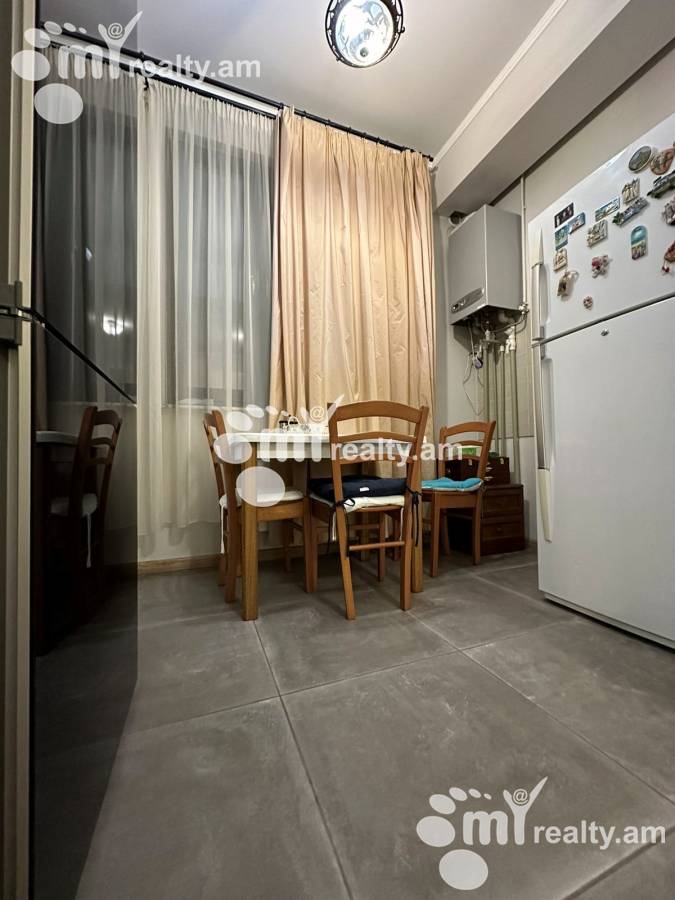 3 սենյականոց բնակարան  Կոմիտասի պող, Արաբկիր Երևան, 156395