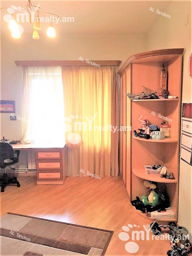 House for sale Armenak Armenakyan St, Nork-Marash Yerevan, 123105