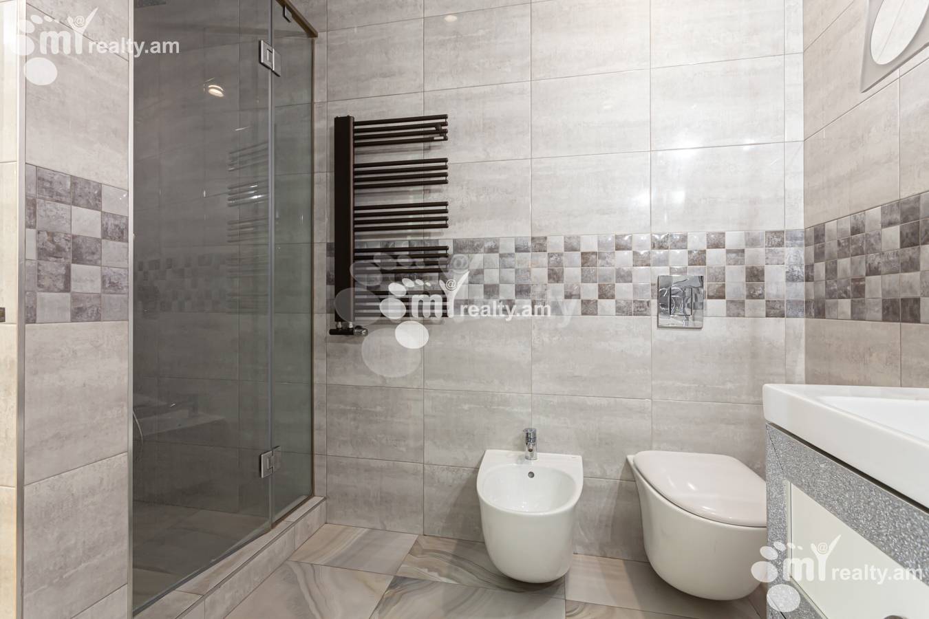 Снять 3 комнатную квартиру Екмалян ул, Центр Ереван, 151133