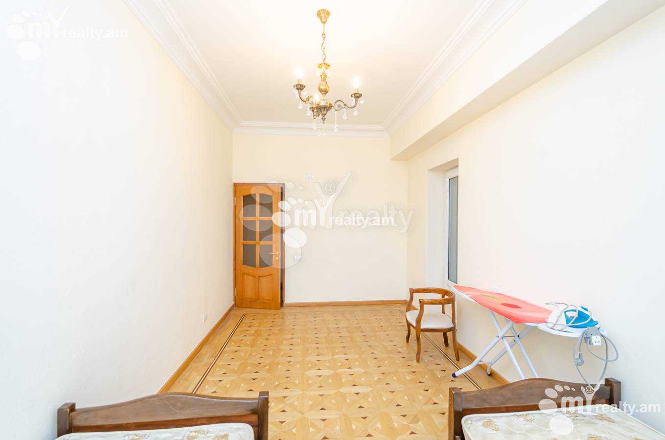 Снять 4 комнатную квартиру Дегатан ул, Центр Ереван, 153224