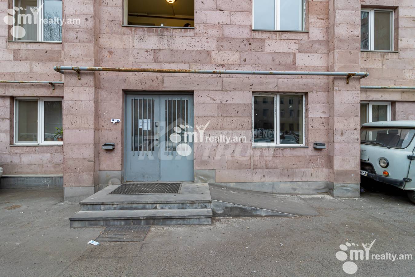 3 bedroom apartment for sale خیابان پوشکین, مرکز شهر ایروان, 154498