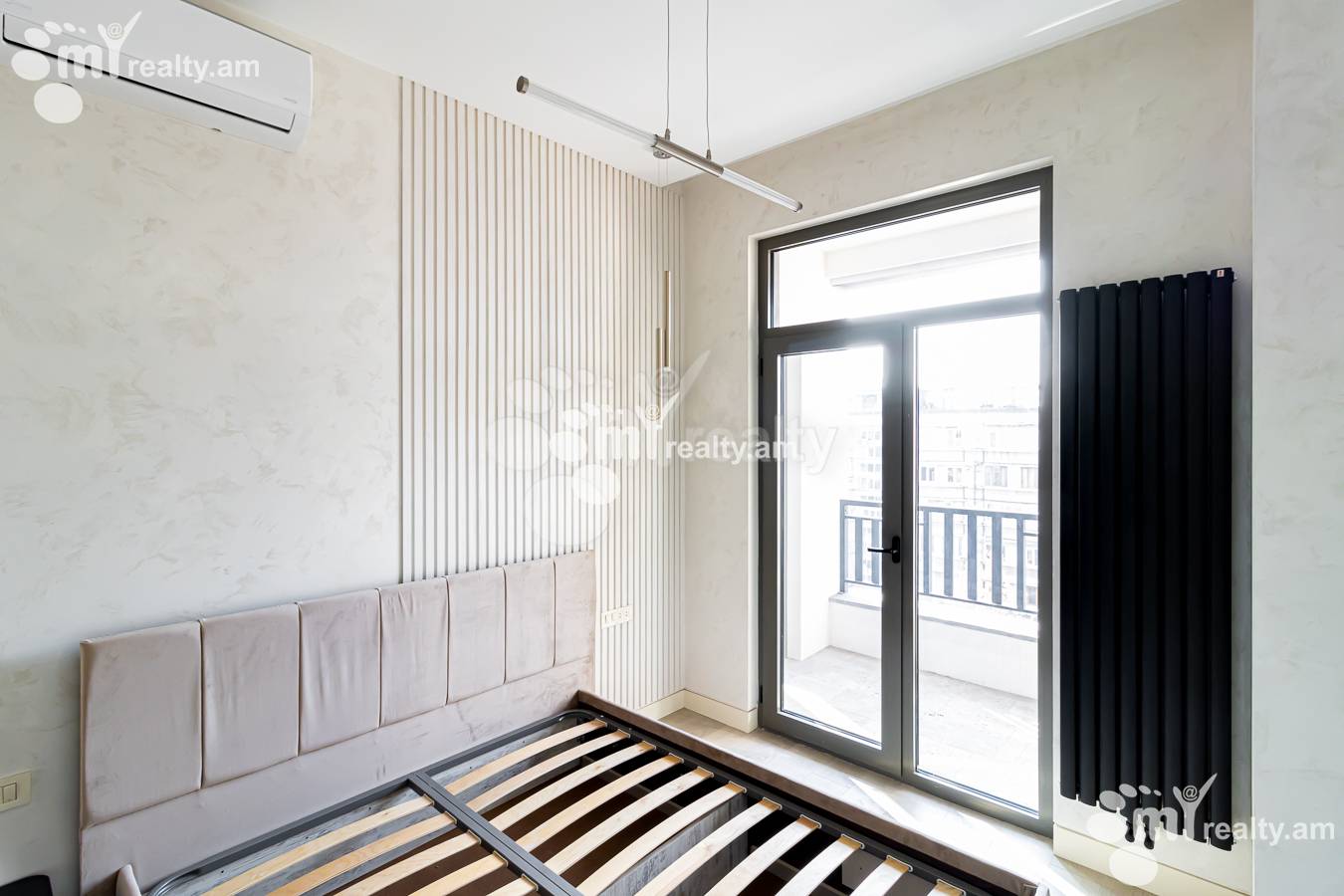 3 սենյականոց բնակարան  Բուզանդի փող, Կենտրոն Երևան, 154552