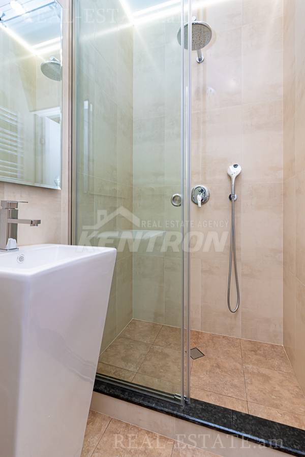 Купить 5 комнатную квартиру Баграмян пр 2ой переу, Арабкир Ереван, 136693