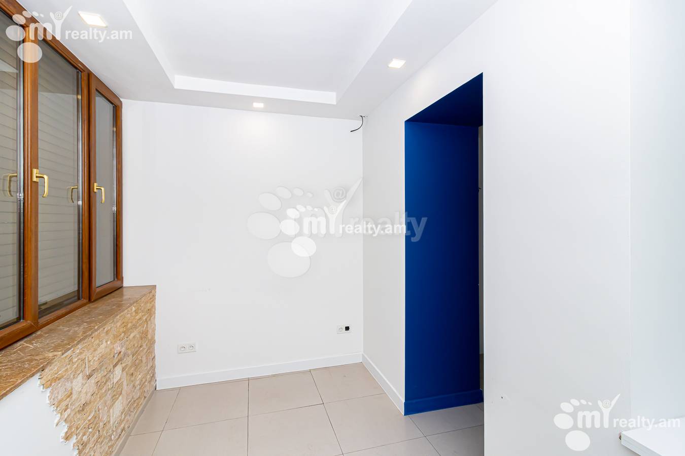 Կոմերցիոն տարածք  Աբովյան փող, Կենտրոն Երևան, 154518