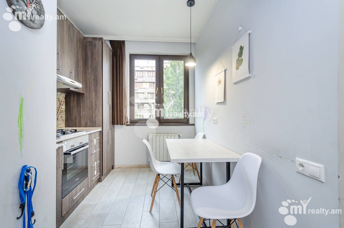 3 bedroom apartment for sale Abovyan St, Center Yerevan, 153451