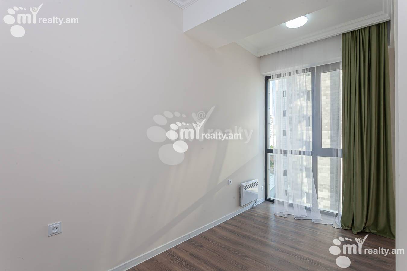 Купить 3 комнатную квартиру К. Улнеци ул., Канакер-Зейтун Ереван, 154008