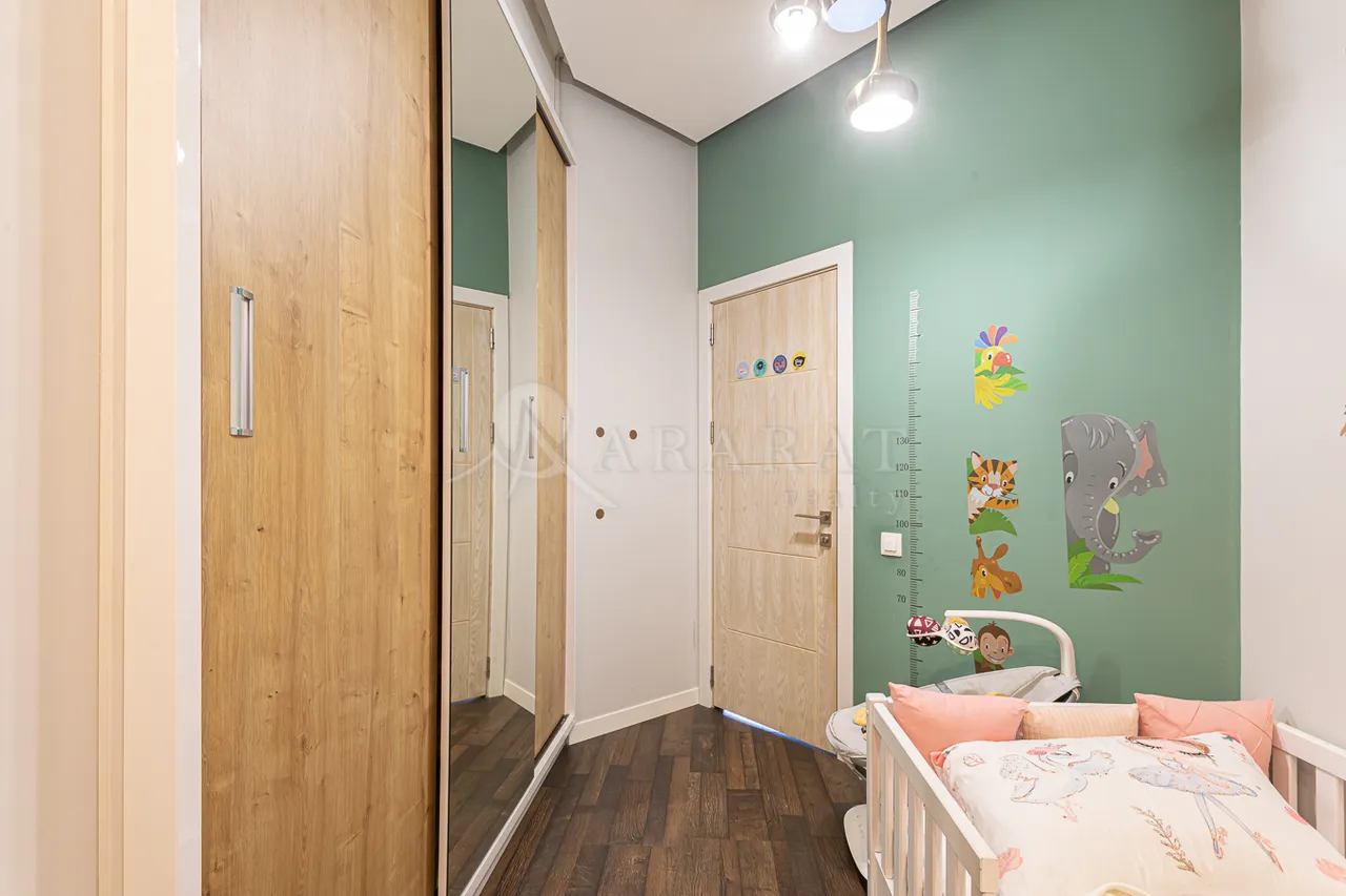 Купить 4 комнатную квартиру Киевян ул, Арабкир Ереван, 157369