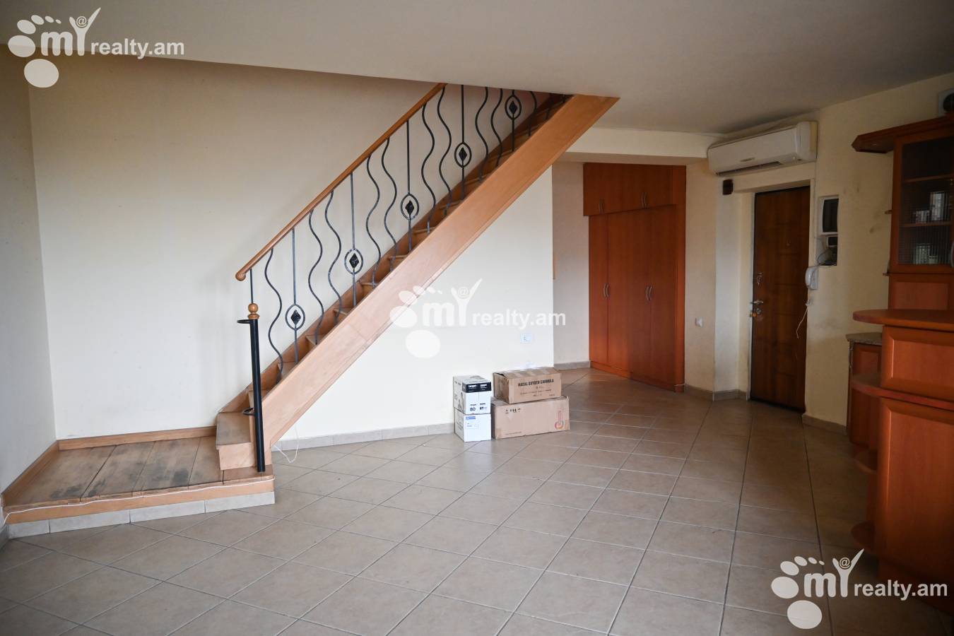 6 bedroom apartment for sale Heratsi St, Center Yerevan, 152514