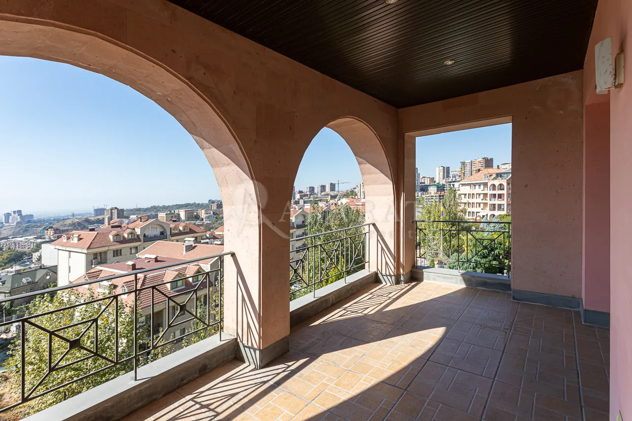 3 սենյականոց բնակարան վարձով Անտառային փող, Կենտրոն Երևան, 159000