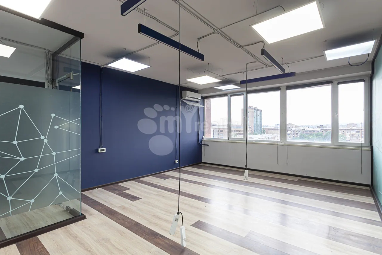 Commercial property for rent Hr.Kochar St, Arabkir Yerevan, 160951