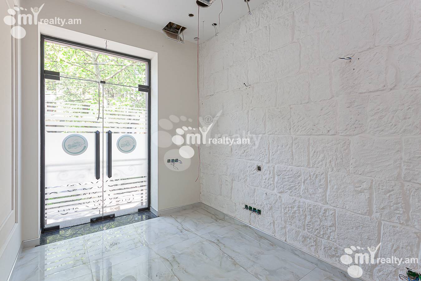 Կոմերցիոն տարածք վարձով Մաշտոցի պող, Կենտրոն Երևան, 148875