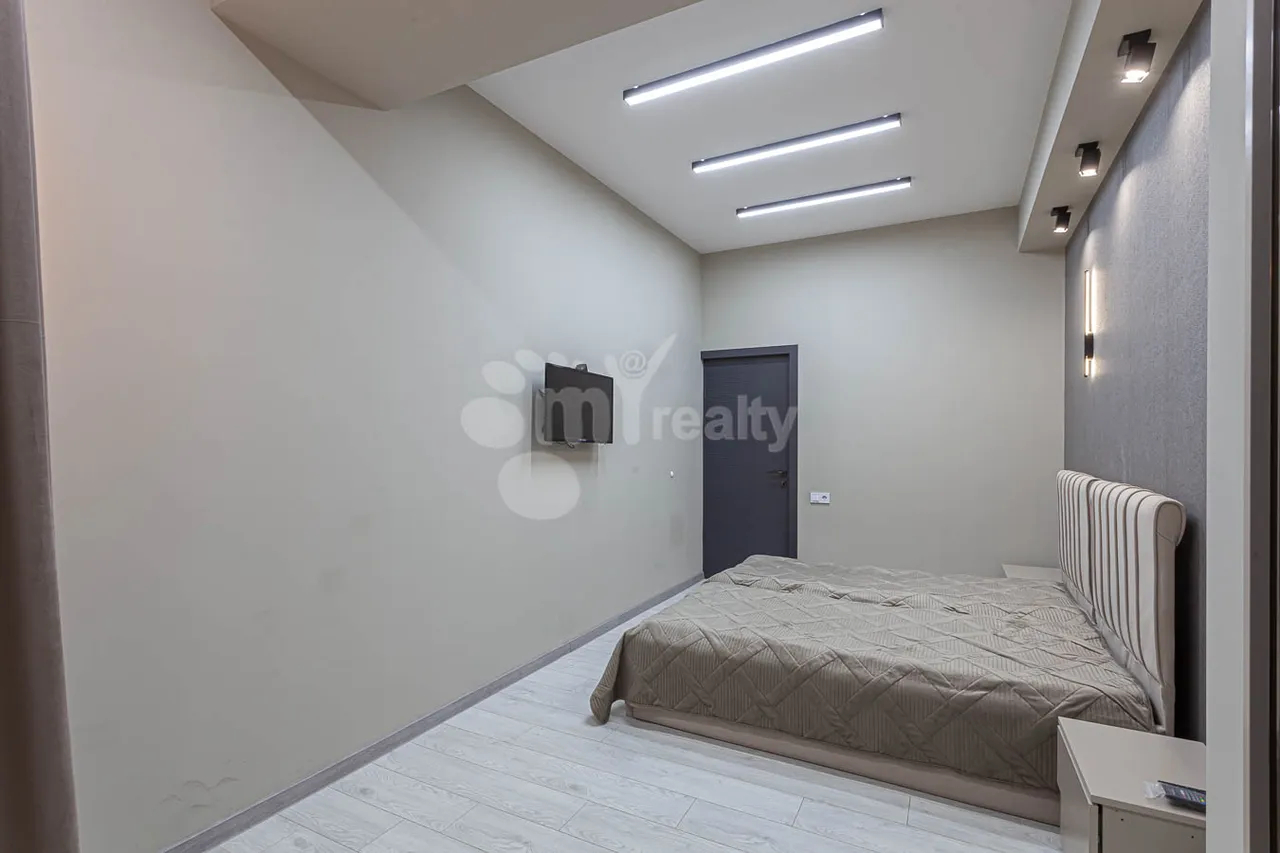 Снять 3 комнатную квартиру Н. Зарян стр, Арабкир Ереван, 159053