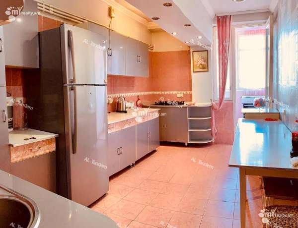 3-bedroom/apartment-for-rent/Mashtots+Ave/Center/Yerevan