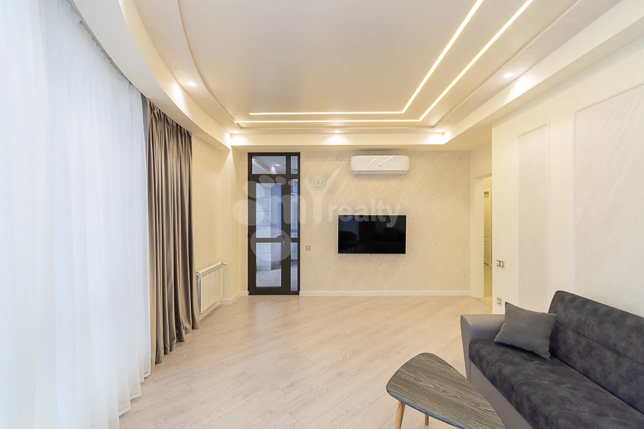 3 bedroom apartment for rent Arshakunyats Ave, Center Yerevan, 159616