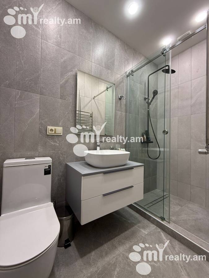4 bedroom apartment for sale خیابان ن. زاریان, عربگیر ایروان, 156516