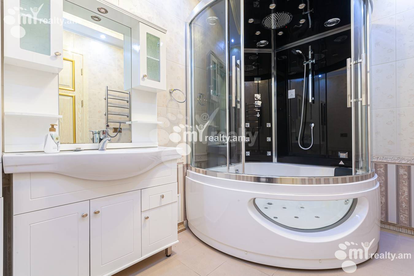 3 bedroom apartment for rent خیابان تِریان, مرکز شهر ایروان, 154935