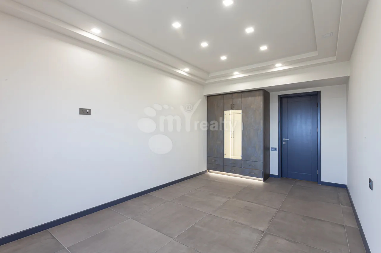 3 bedroom apartment for sale Komitas Ave, Arabkir Yerevan, 160803