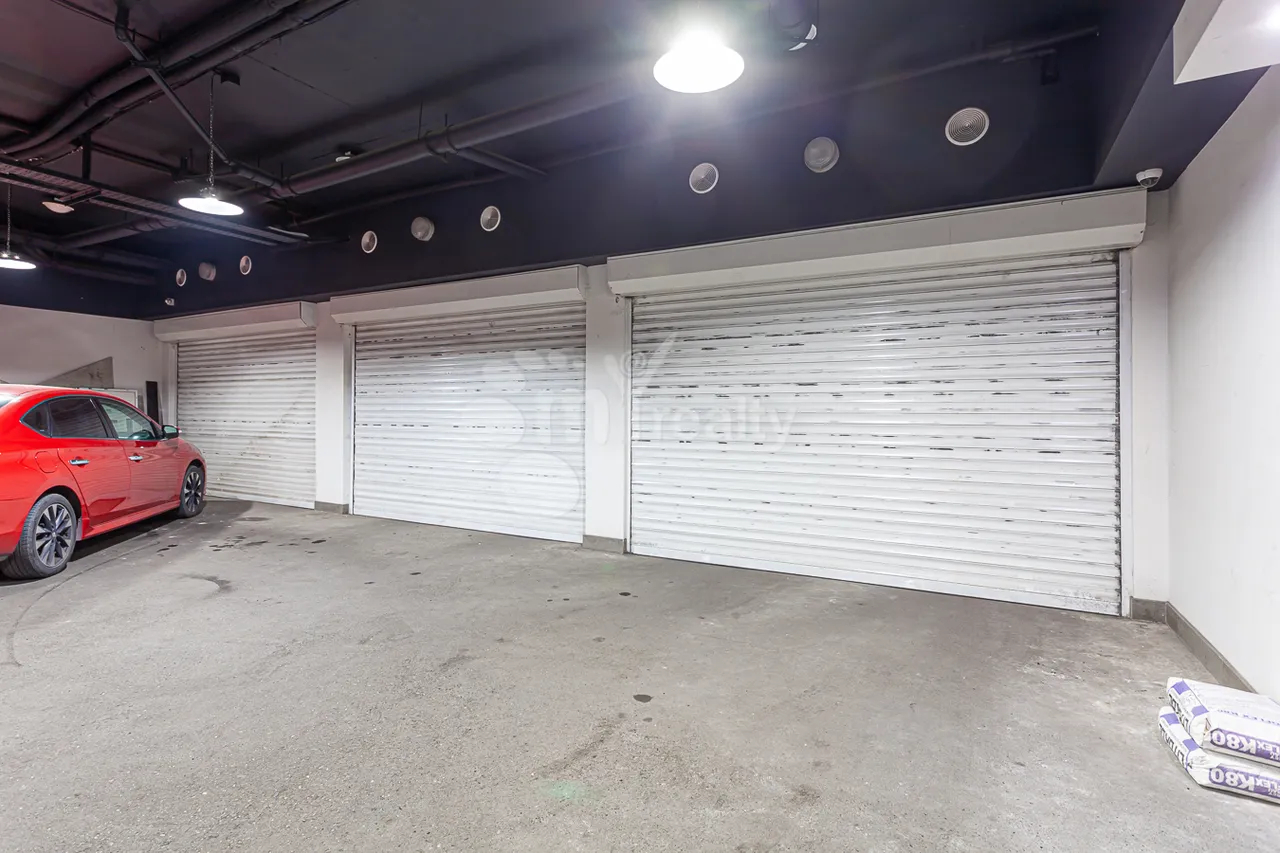 4 bedroom apartment for sale Northern(Hyusisayin)  Ave, Center Yerevan, 157217