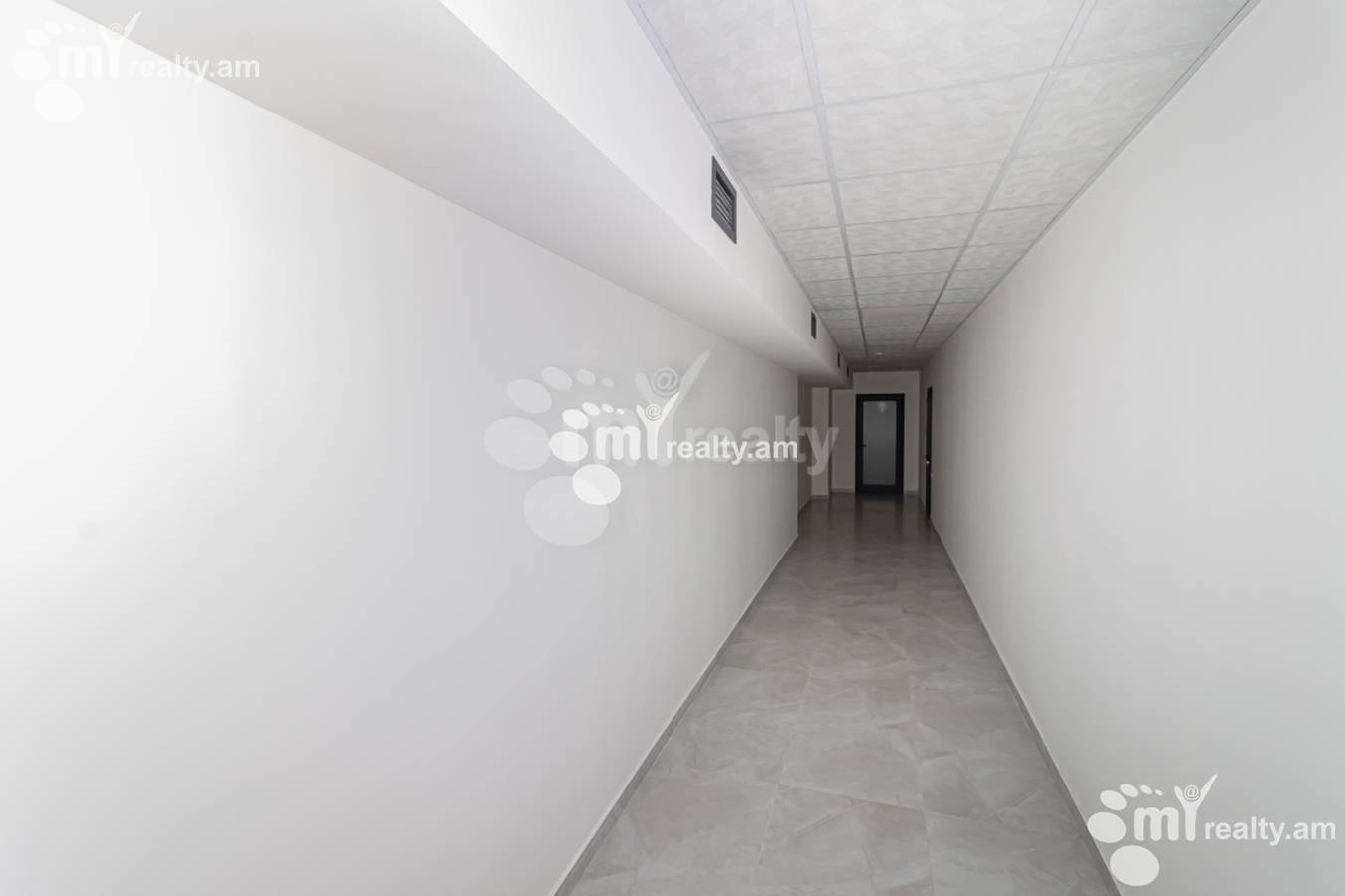 Снять коммерческoе помещение В. Саргисян ул, Центр Ереван, 145687