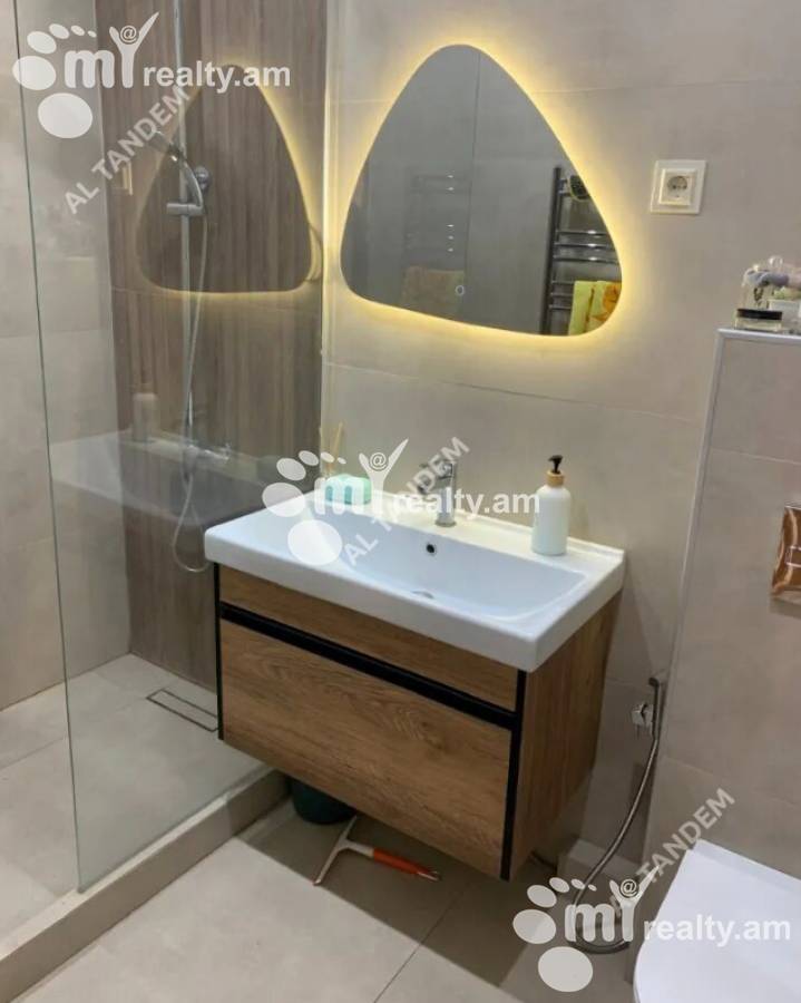 4 սենյականոց բնակարան  Աղբյուր Սերոբ փող, Արաբկիր Երևան, 158928