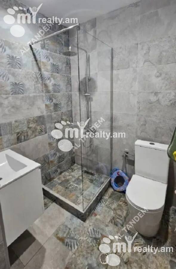 4 սենյականոց բնակարան  Աղբյուր Սերոբ փող, Արաբկիր Երևան, 158928