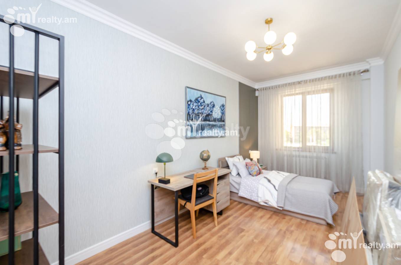 4 սենյականոց բնակարան  Մ․ Մելքոնյան փող, Կենտրոն Երևան, 155076