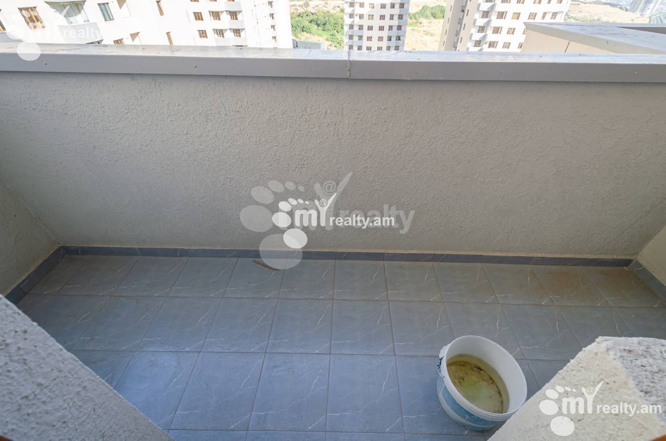 4 սենյականոց բնակարան  Մ․ Մելքոնյան փող, Կենտրոն Երևան, 155076