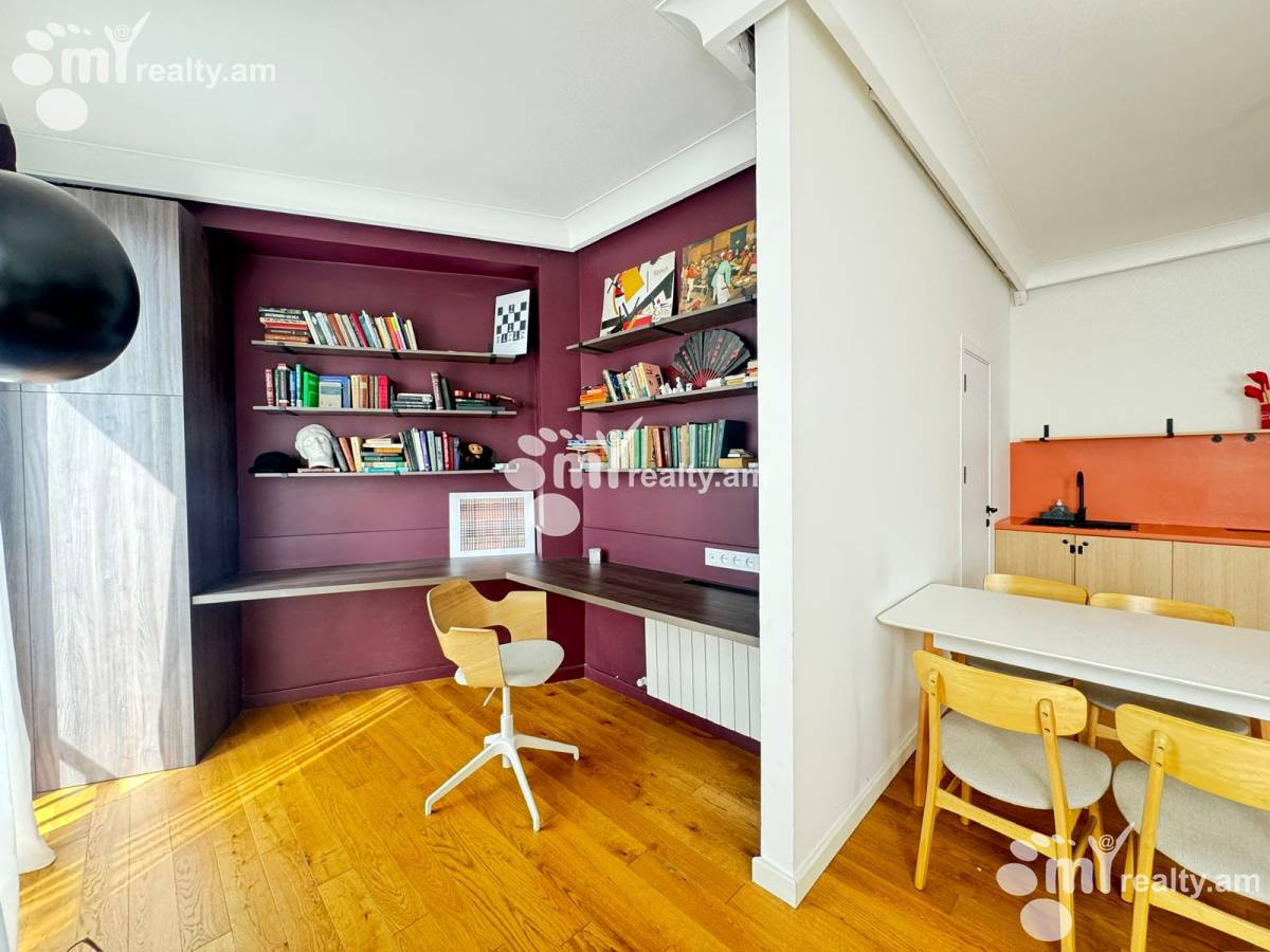 3 bedroom apartment for sale D. Demirchyan St, Center Yerevan, 160042