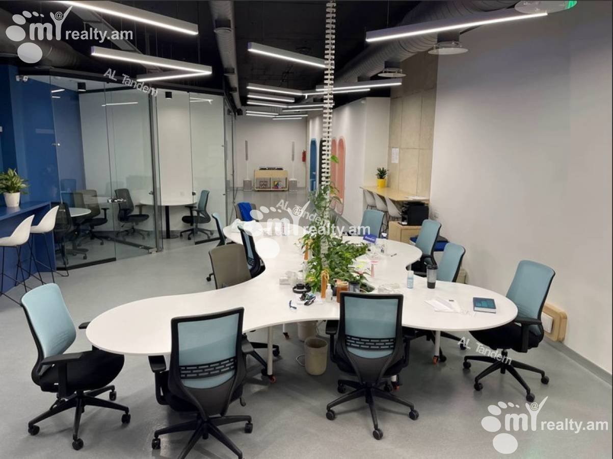 Commercial for rent خیابان امیریان, مرکز شهر ایروان, 127157