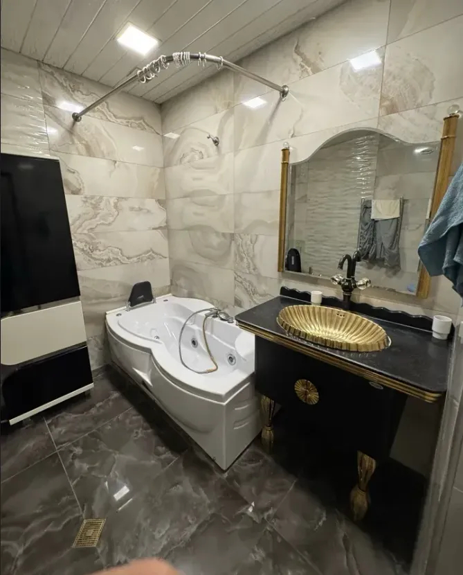 3 bedroom apartment for rent Vardanants St, Center Yerevan, 161861