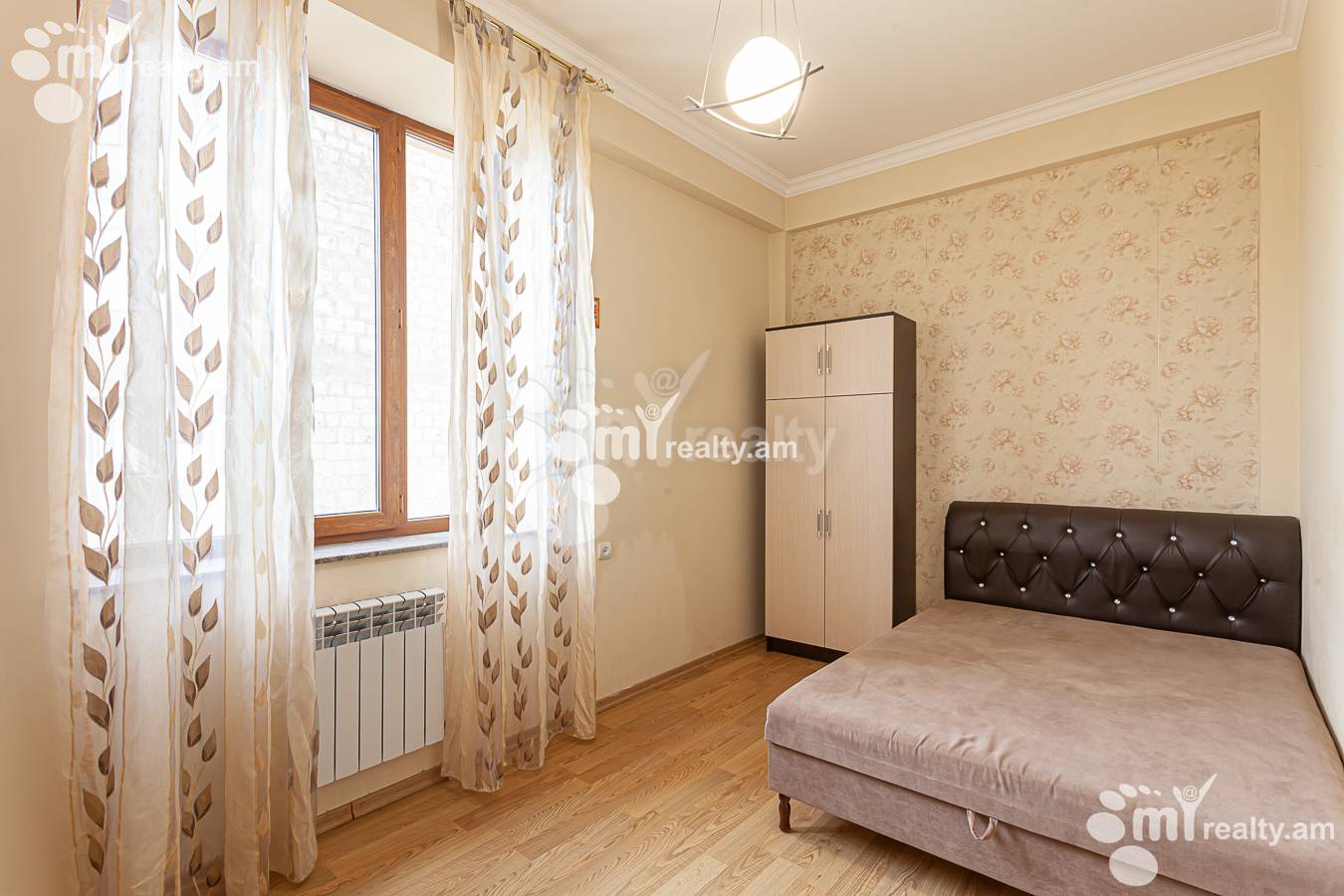 3 bedroom apartment for rent Ler. Kamsar St, Center Yerevan, 147639