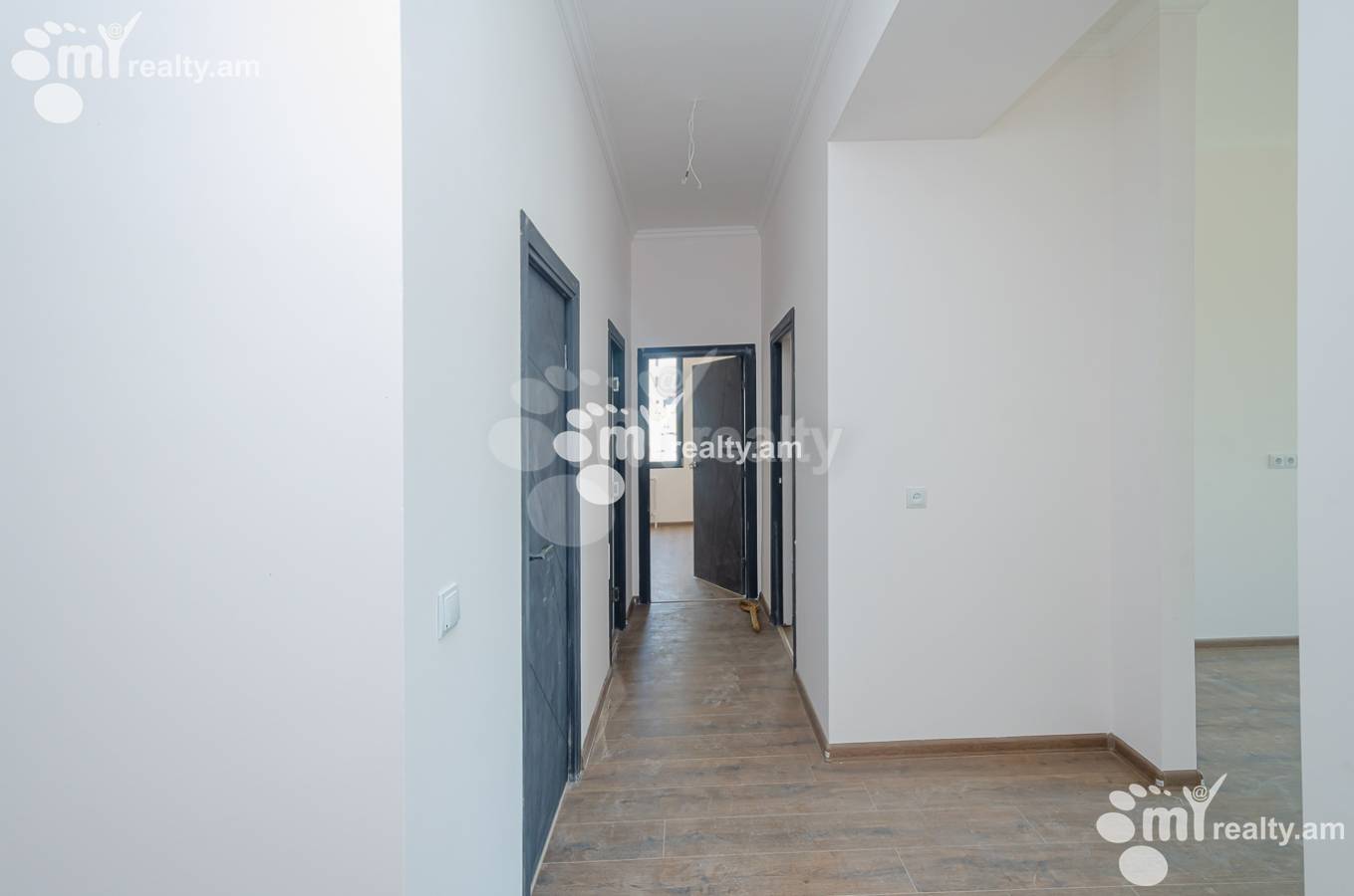 3 սենյականոց բնակարան  Աղբյուր Սերոբ փող, Արաբկիր Երևան, 138930