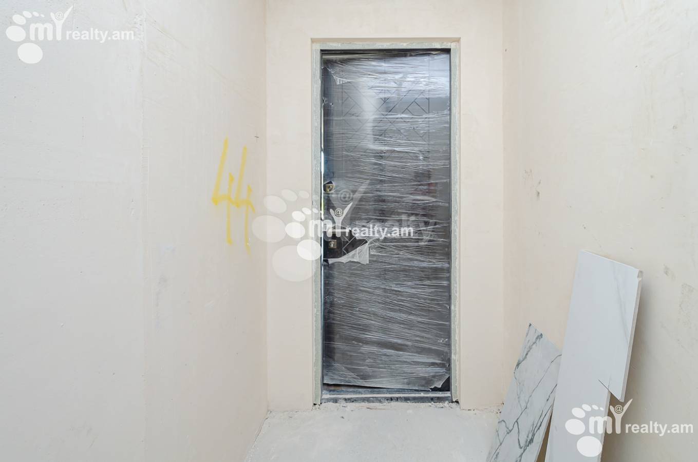 3 սենյականոց բնակարան  Աղբյուր Սերոբ փող, Արաբկիր Երևան, 138930