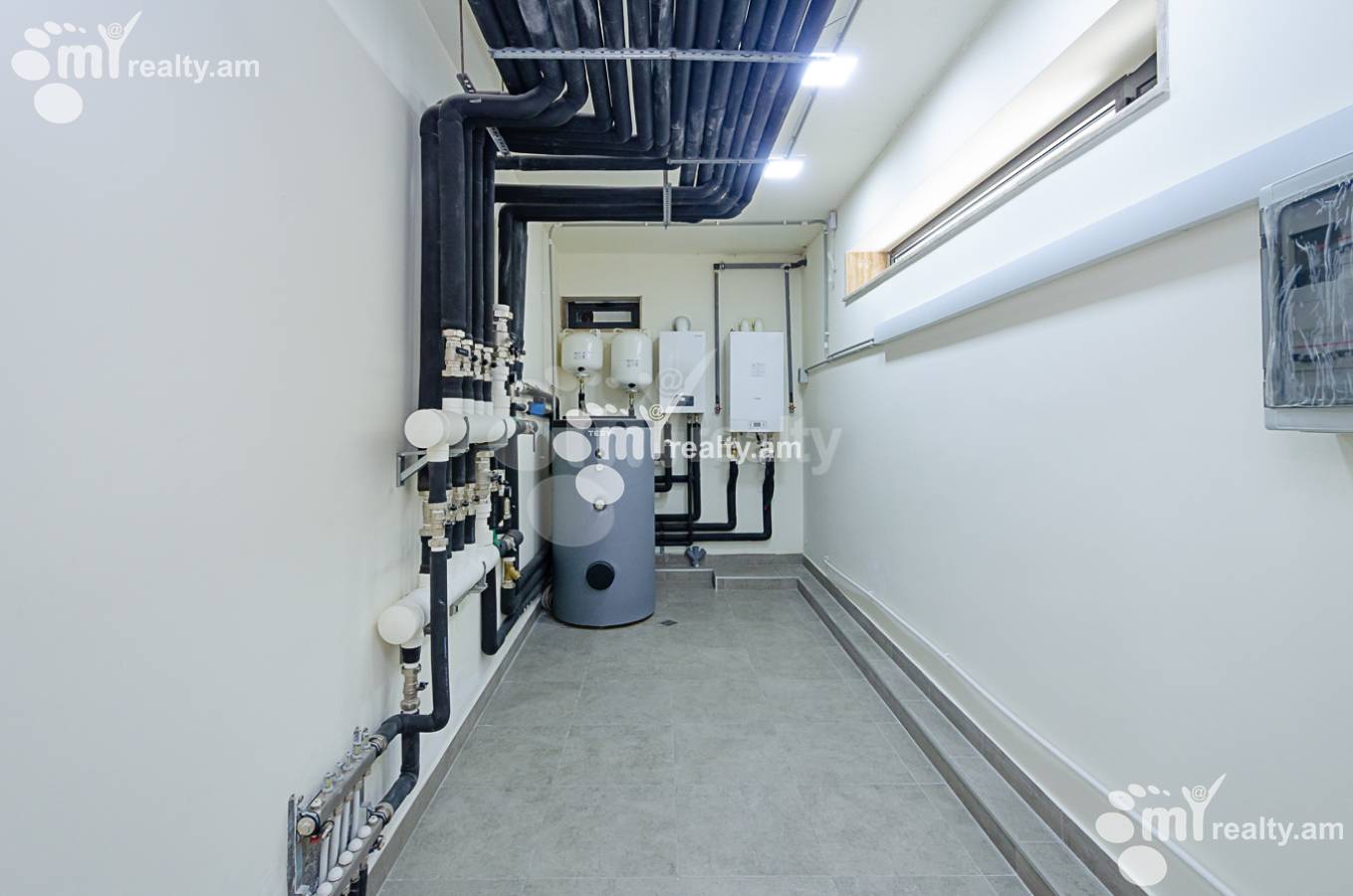 Купить дом Паронян ул, Центр Ереван, 149017