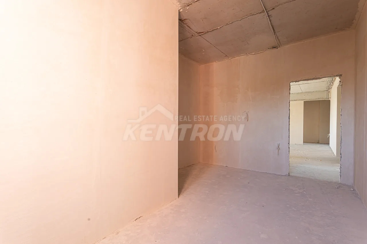 4 bedroom apartment for sale Emineski St, Qanaqer- Sejtun Yerevan, 157243