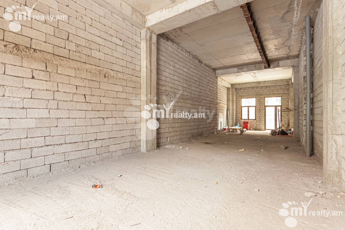 Купить 1 комнатную квартиру Арам ул, Центр Ереван, 152474