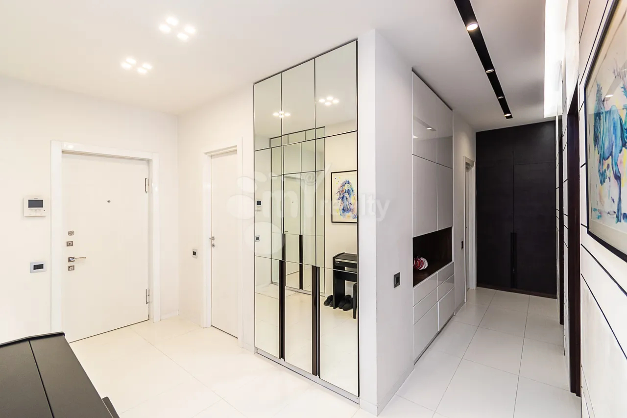 3 սենյականոց բնակարան  Բաղրամյան պող(Արաբկիր), Արաբկիր Երևան, 160205