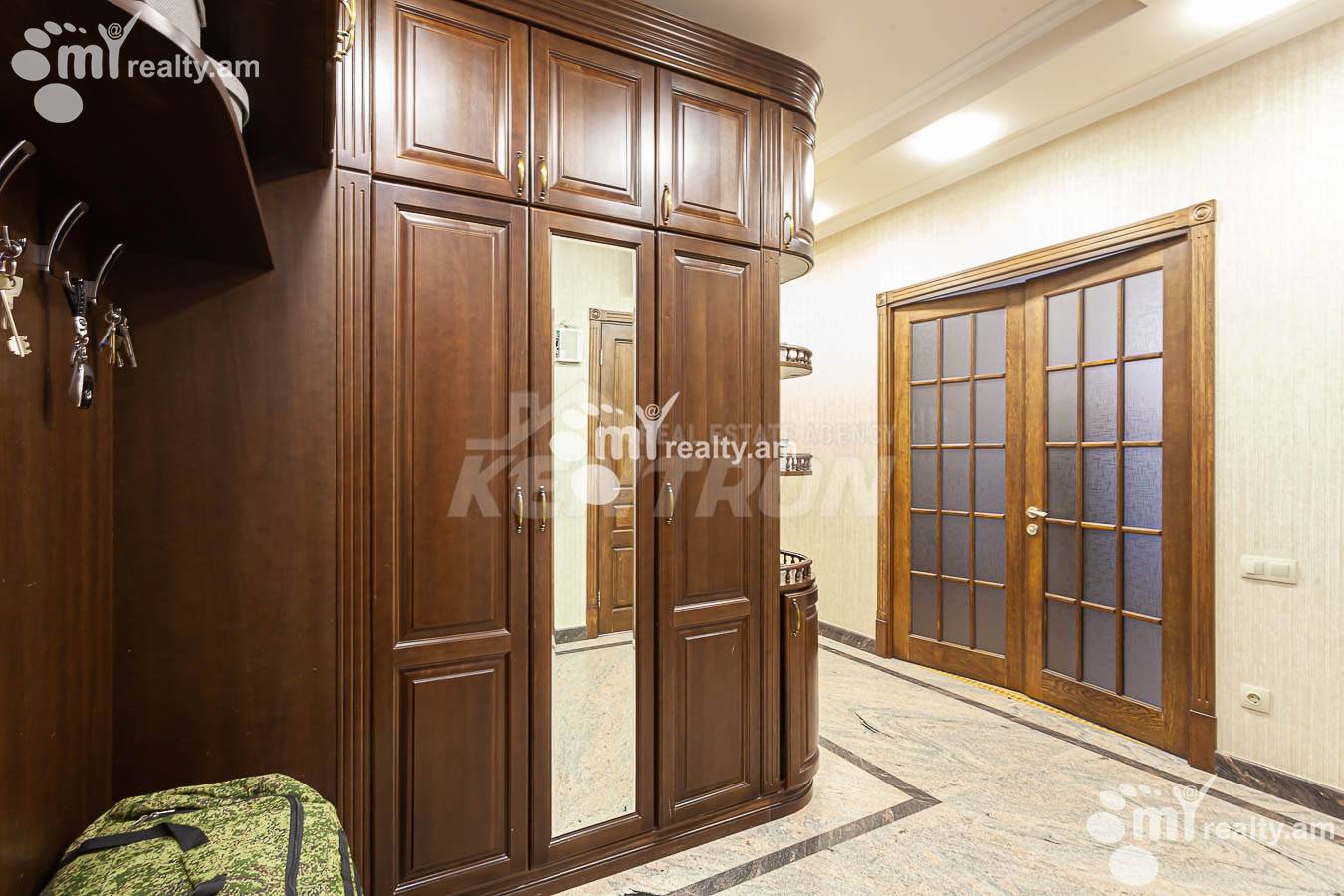 3 bedroom apartment for sale Antarayin St, Center Yerevan, 153967