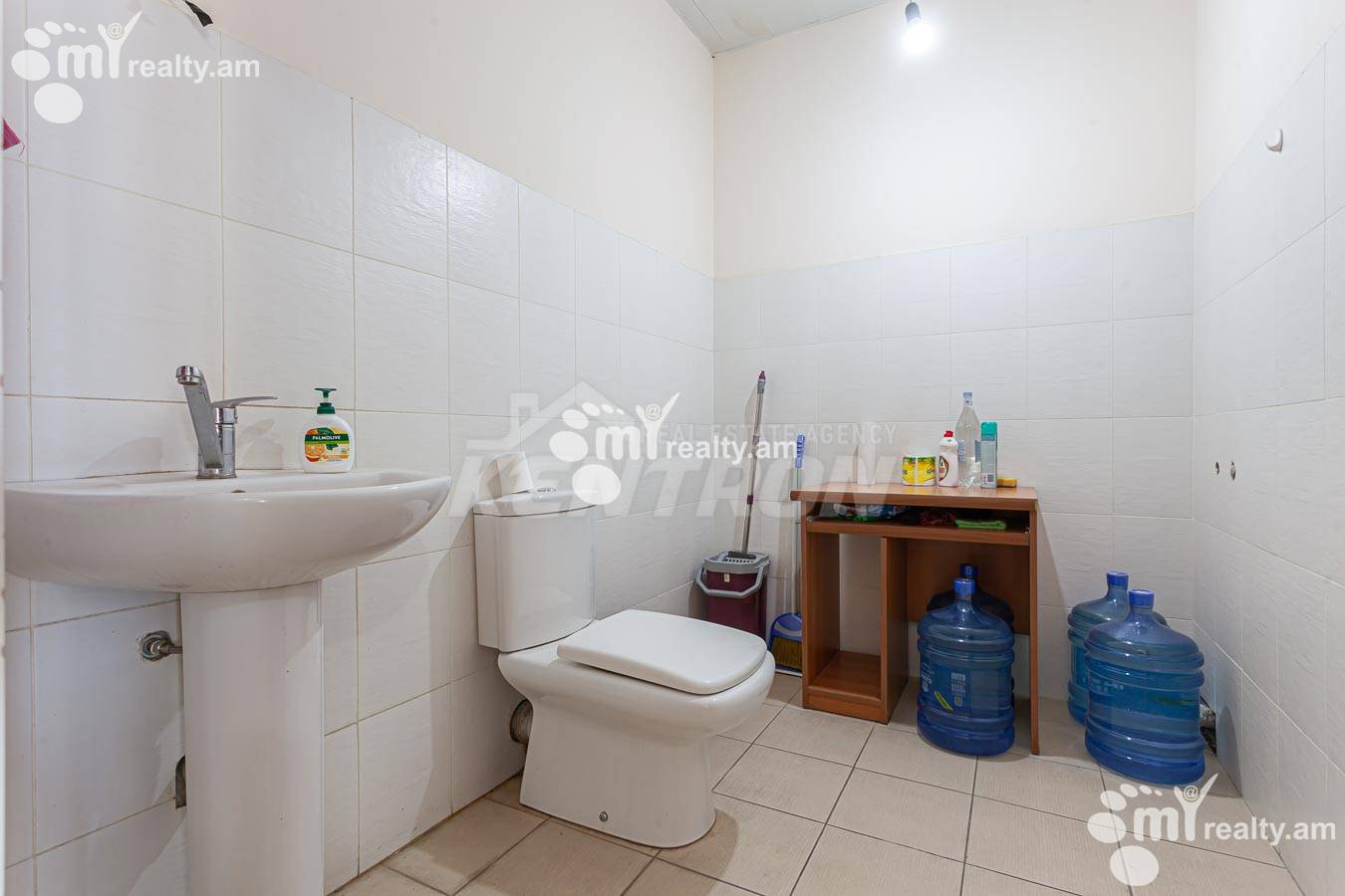 3 սենյականոց բնակարան  Անտառային փող, Կենտրոն Երևան, 155066