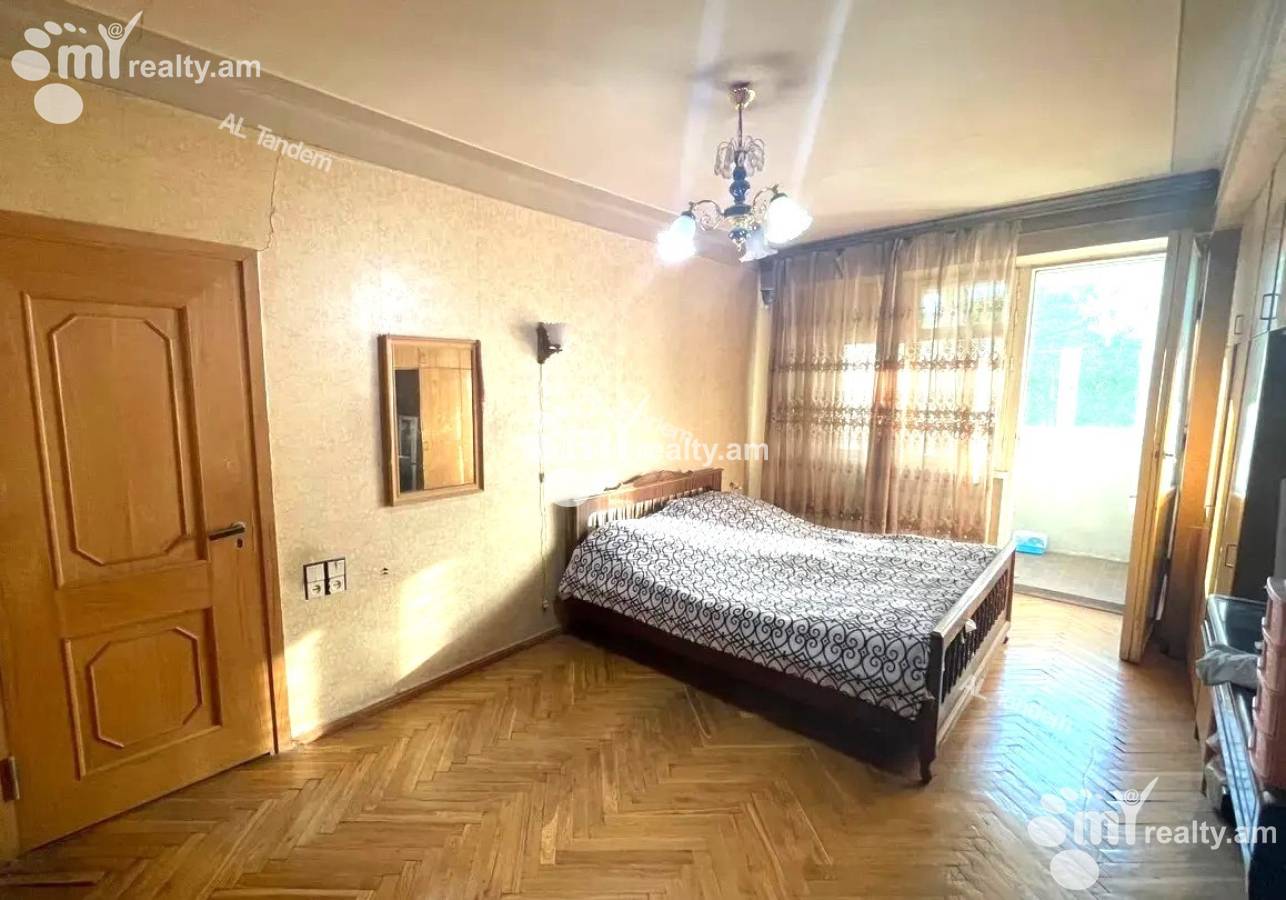 4 սենյականոց բնակարան  Համբարձումյան փող, Արաբկիր Երևան, 158356