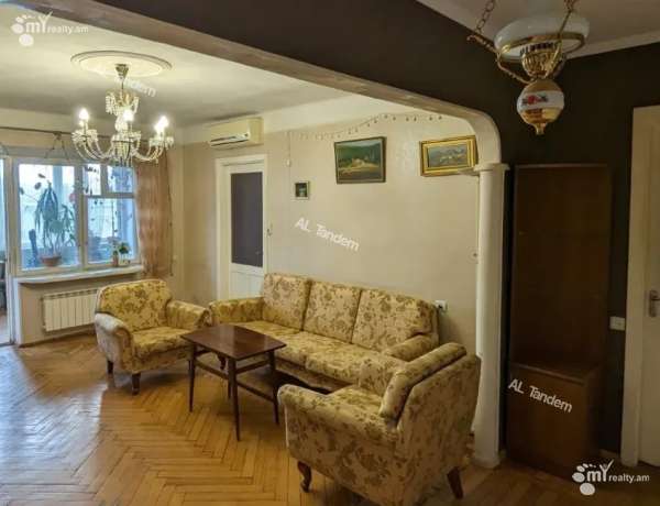 bnakaran/3-senyakanoc/Vardanants+St/Center/Yerevan