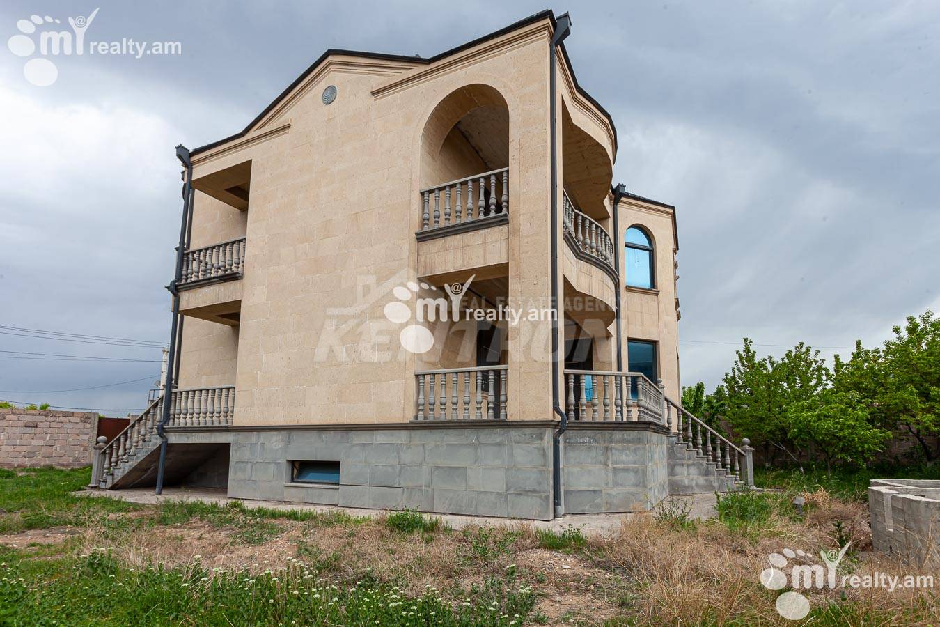House for sale G 1 dis., Adshapnjak Yerevan, 155300