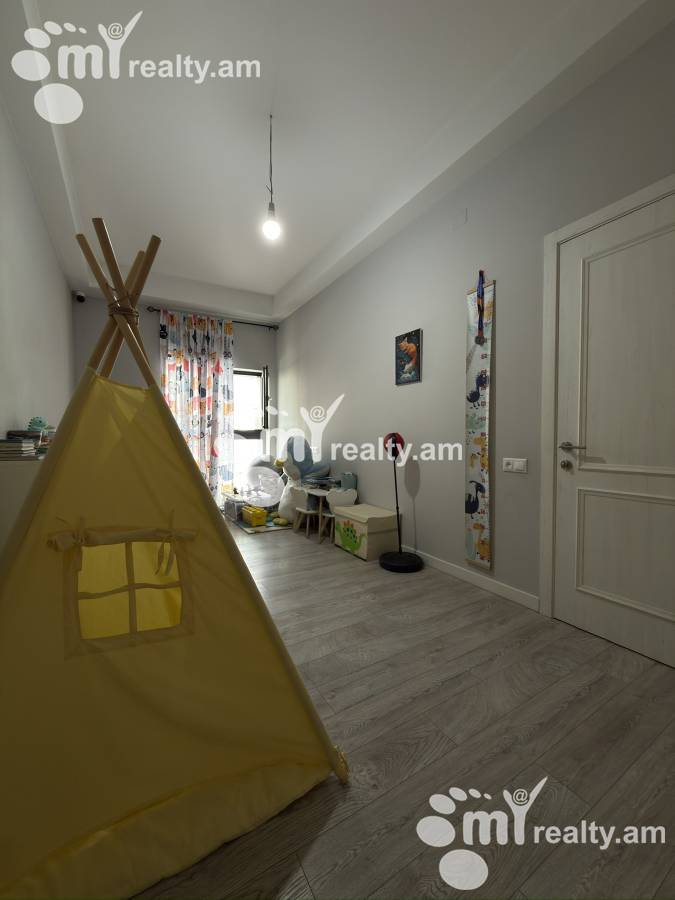 3 bedroom apartment for sale Keri St, Arabkir Yerevan, 160293