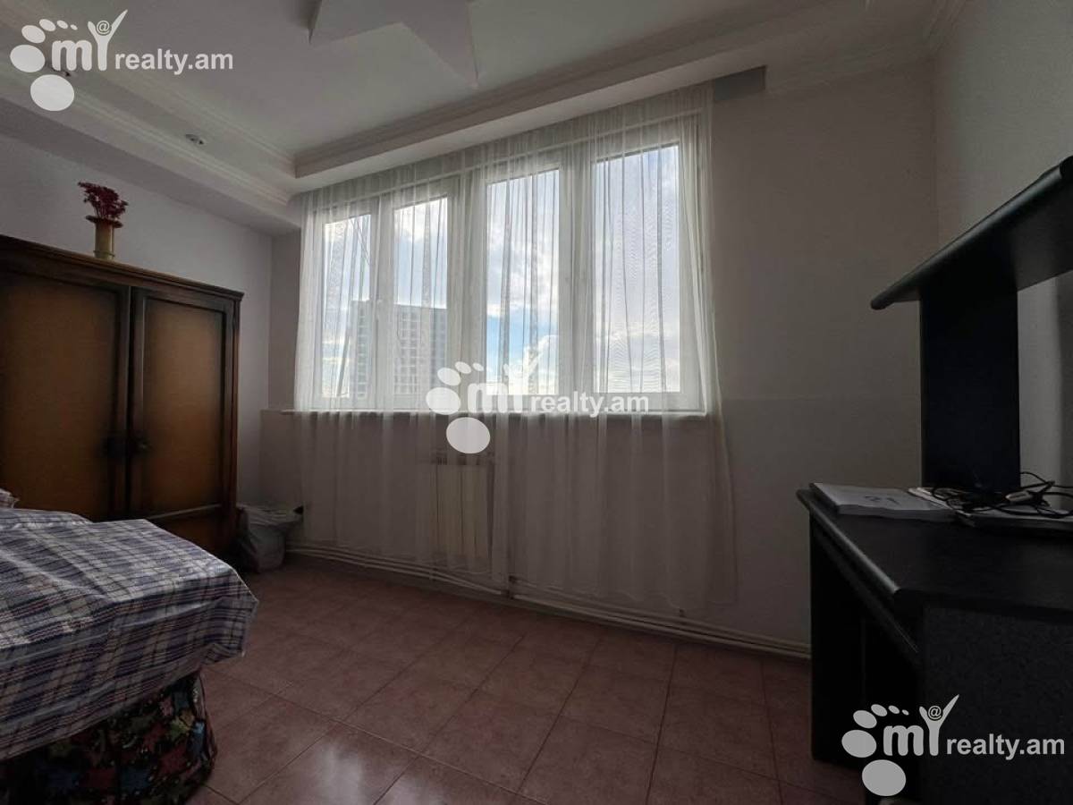 3 bedroom apartment for sale خیابان دروی, کاناکِر – زیتون ایروان, 160093